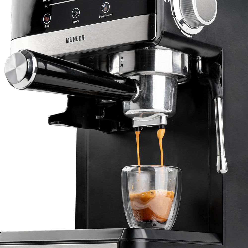 Mühler Espressomaskine med 20 bar tryk, kværn og mælkeskummer