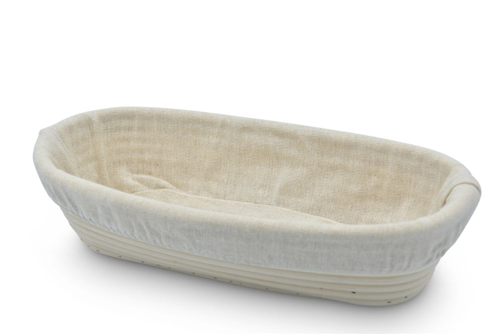 Oval hævekurv 30 x 14 cm i rattan, med aftageligt klæde